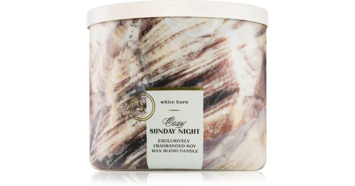 Bath & Body Works Cozy Sunday Night scented candle 411 g